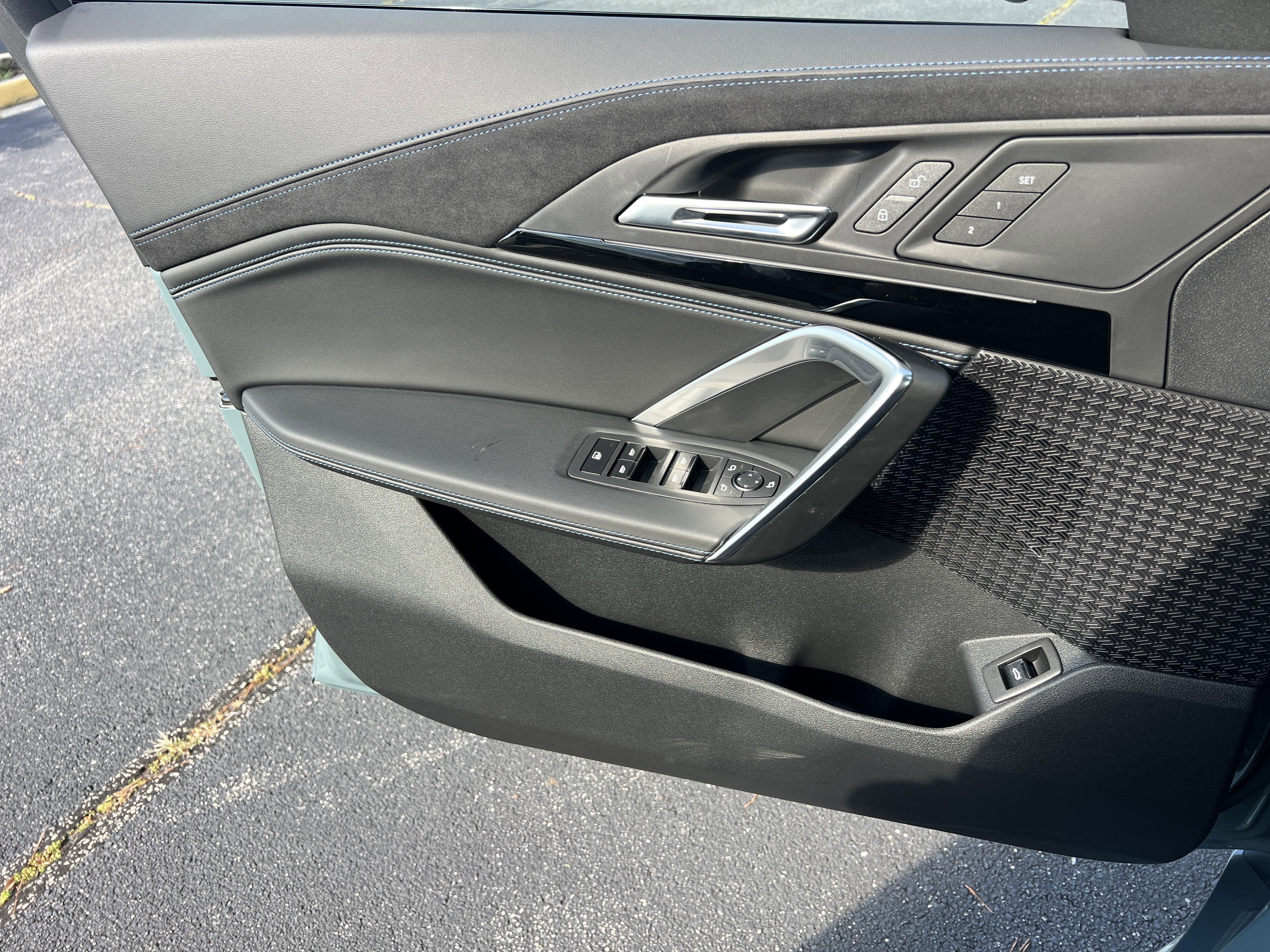 2026 BMW X2 28i - Photo 16