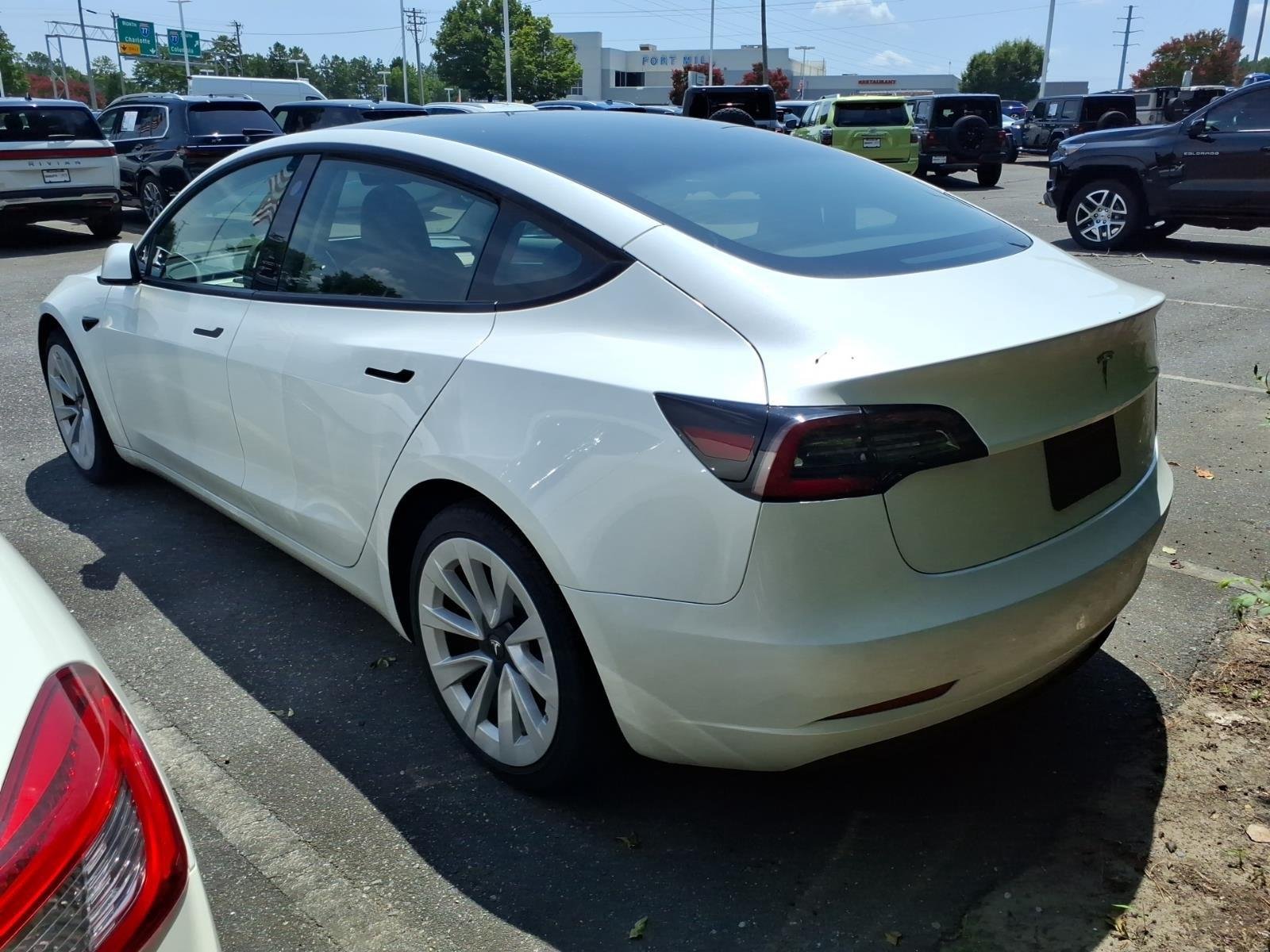 Used 2023  Tesla  image 12
