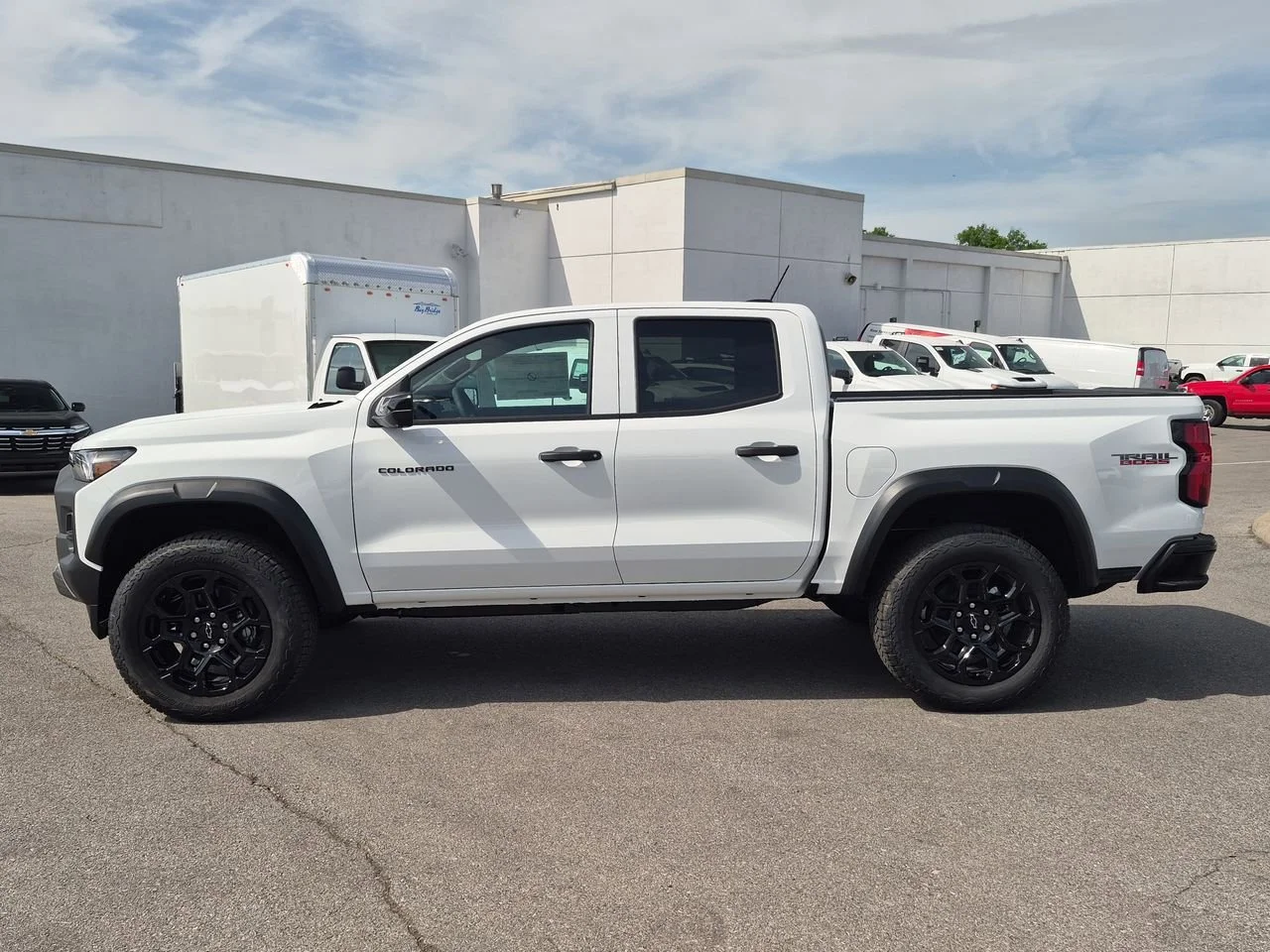 New 2026 Summit White Chevrolet Trail Boss image 5