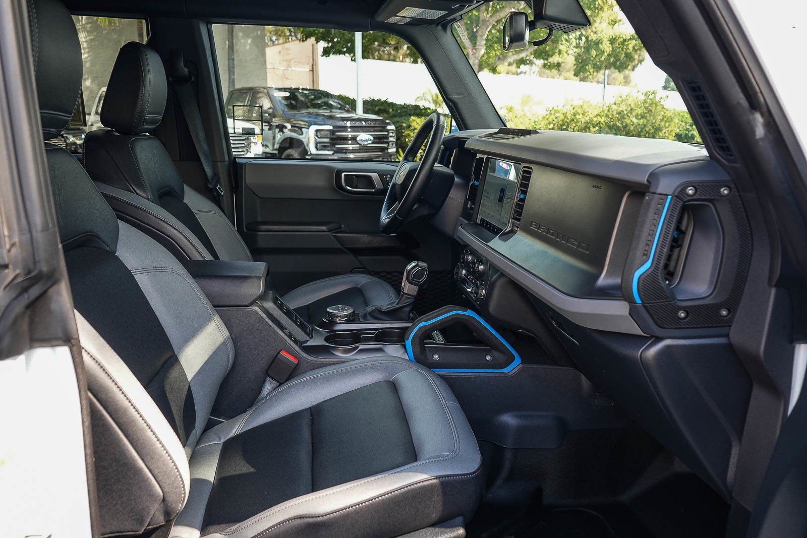 2024 Ford Bronco 4-Door Black Diamond - Photo 14