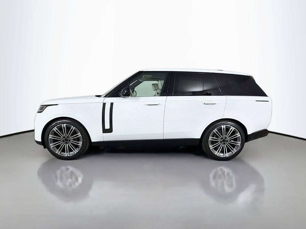 New 2026 Fuji White Land Rover SE image 8