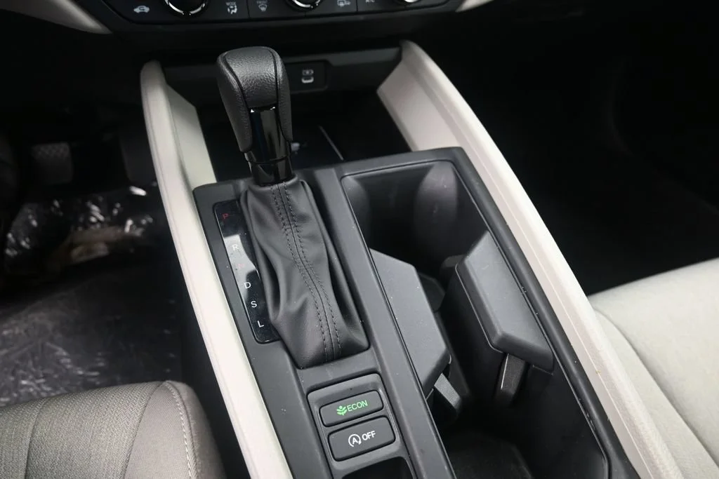 Certified Used 2026 Platinum White Pearl Honda SE image 20