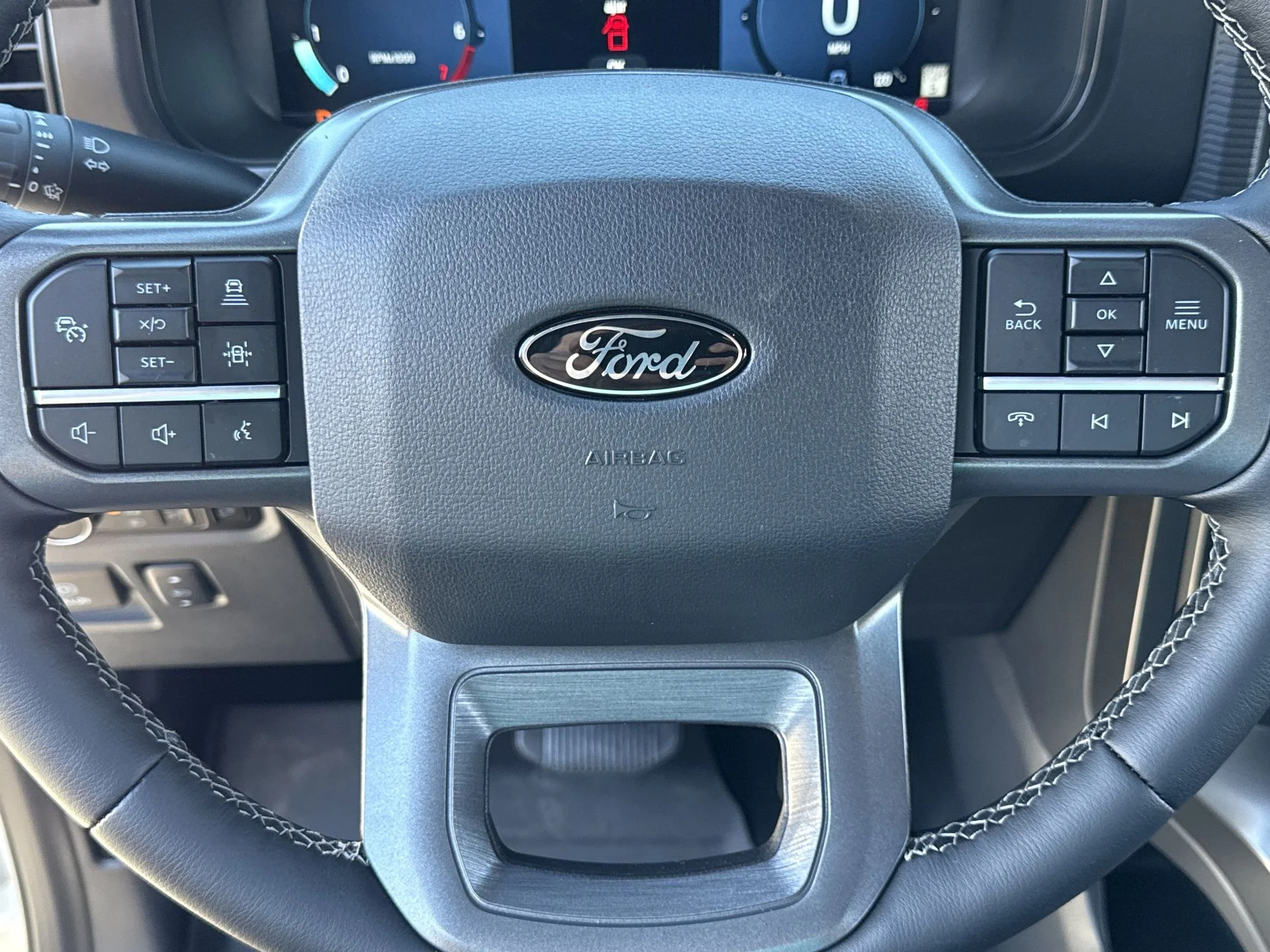 2025 Ford F-150 Lariat - Photo 16