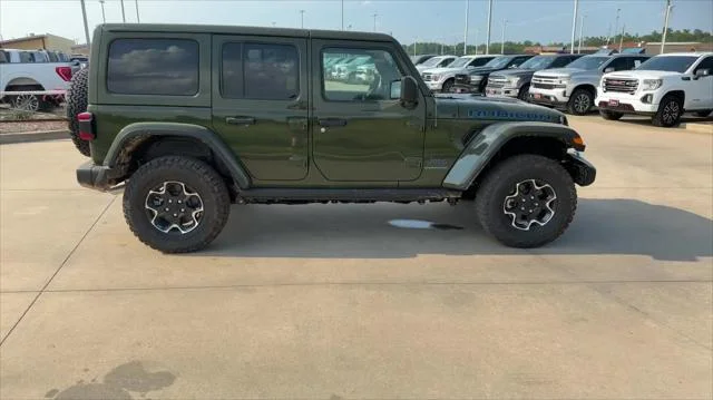 New 2023 Sarge Green Clear-Coat Exterior Paint Jeep Rubicon 4xe image 9