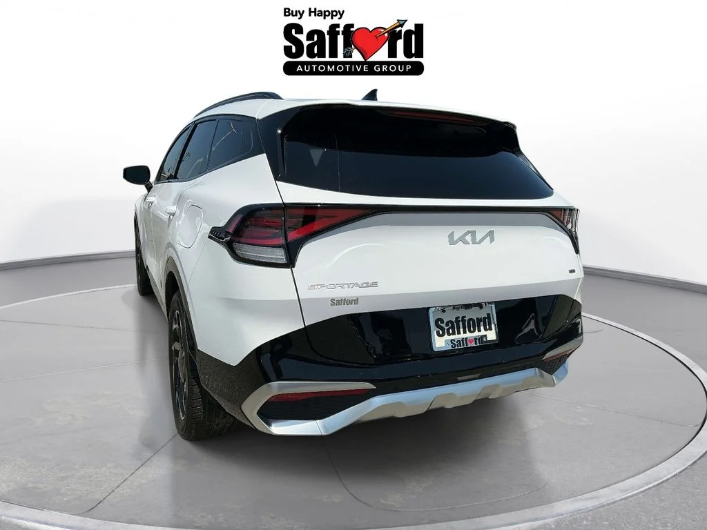 Used 2024 White Kia SX-Prestige image 13