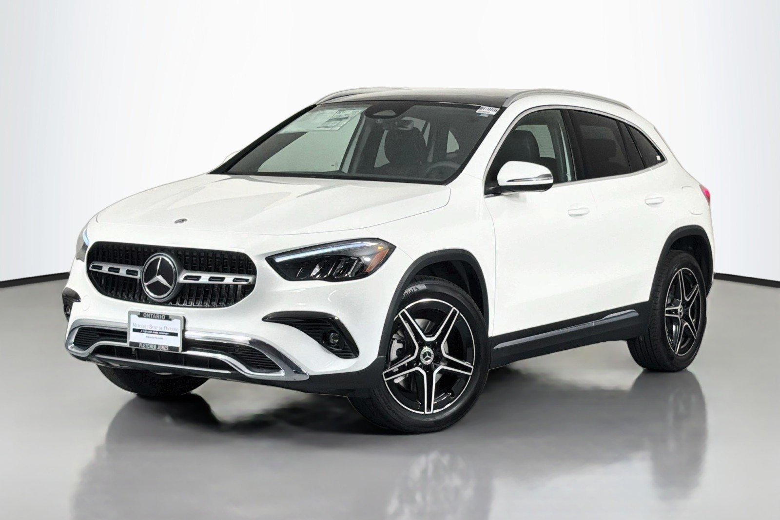 New 2026 Polar White Mercedes-Benz GLA 250 SUV image 25