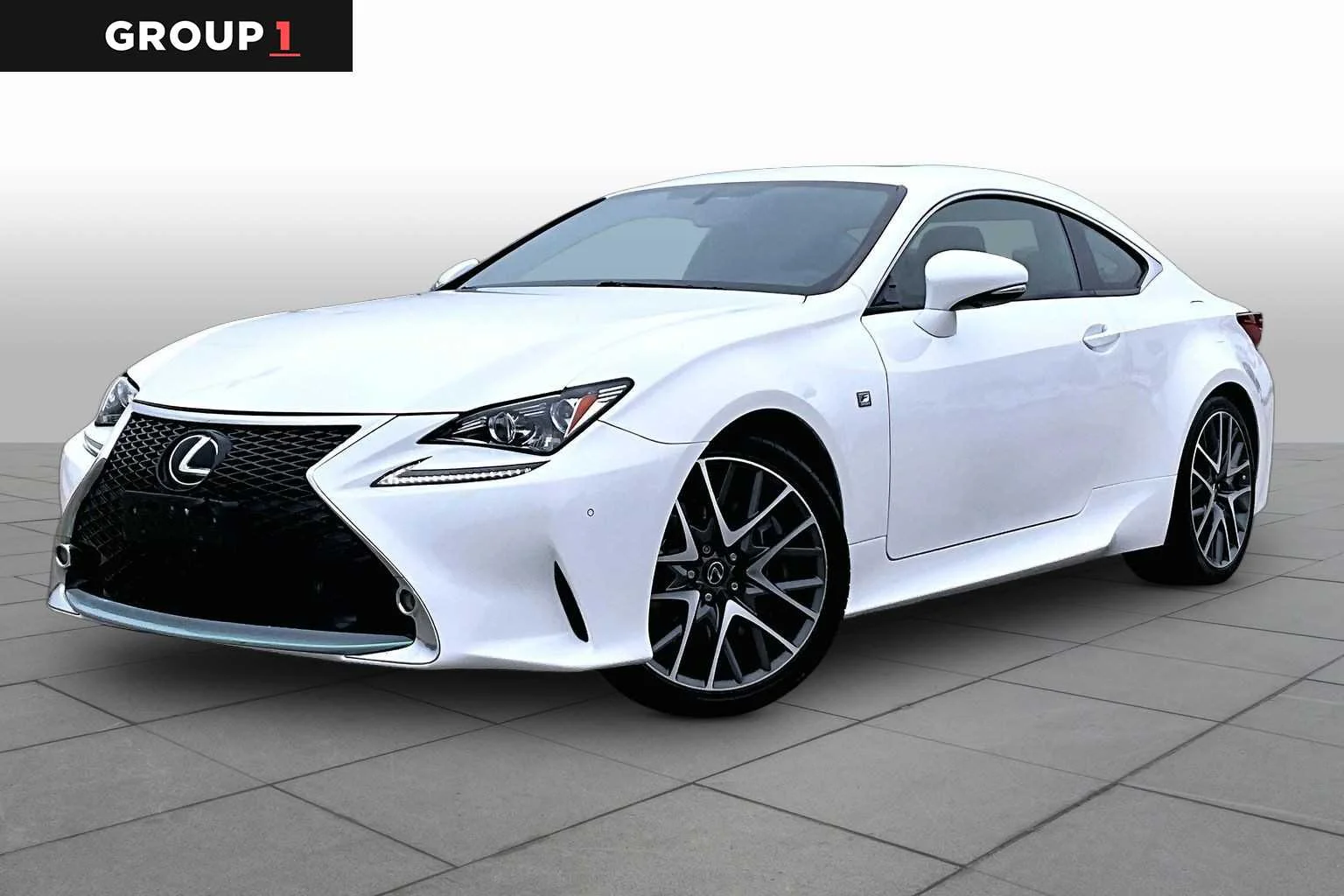 2016 Lexus RC 350 200t's photo