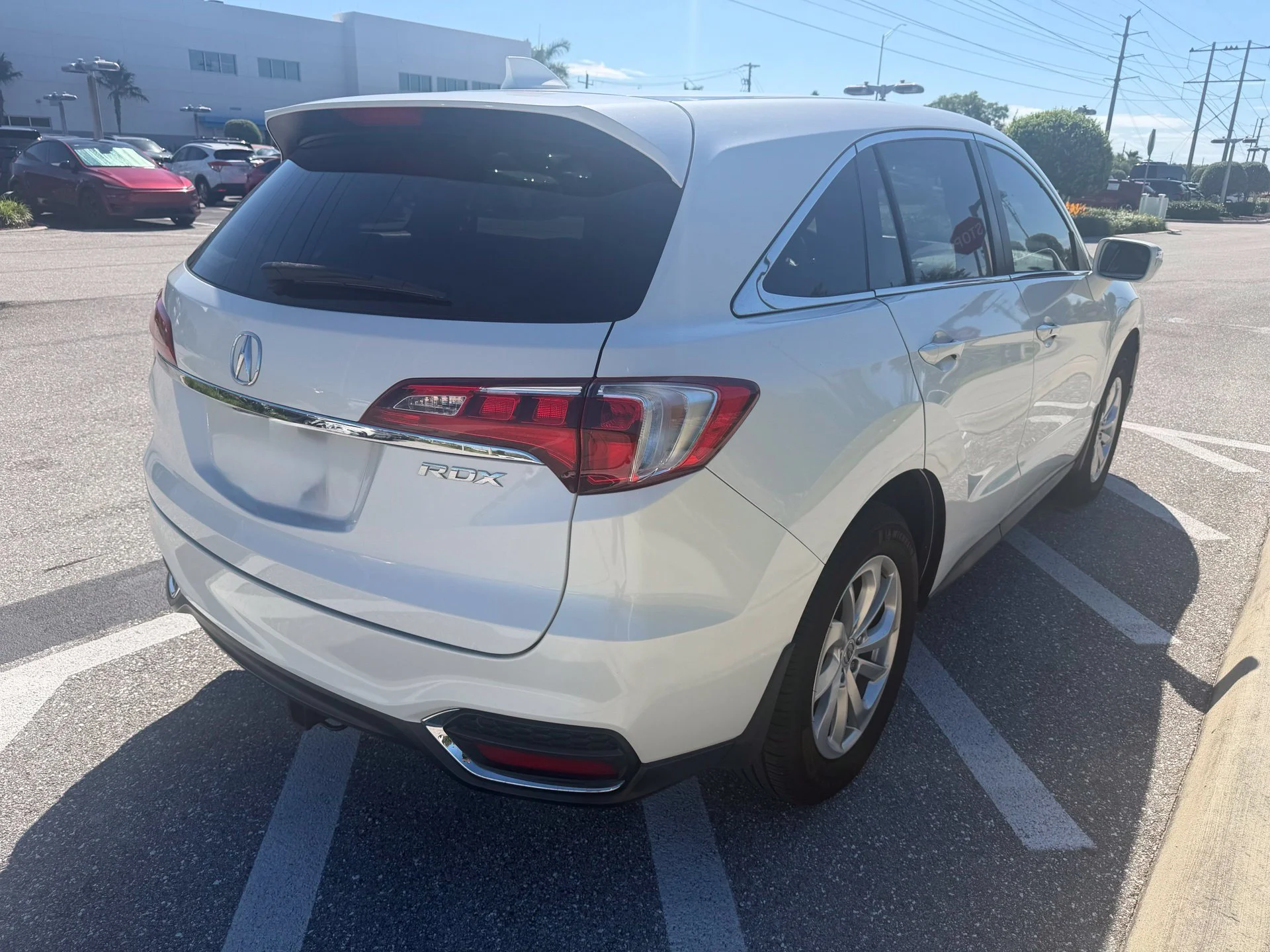 Used 2017 White Diamond Pearl Acura Base image 4