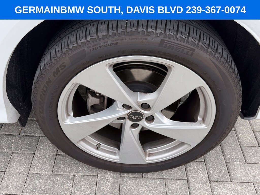 Used 2025  Audi 2.0T Prestige image 8