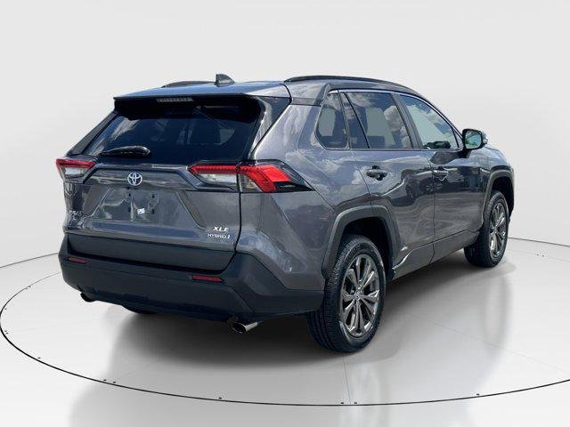 Certified Used 2023 MAGNETIC GRAY MET. Toyota  image 7