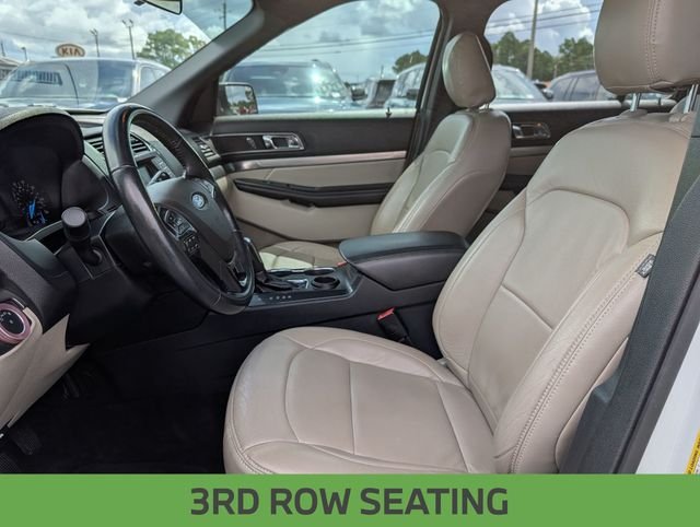 Used 2018 White Ford XLT image 15