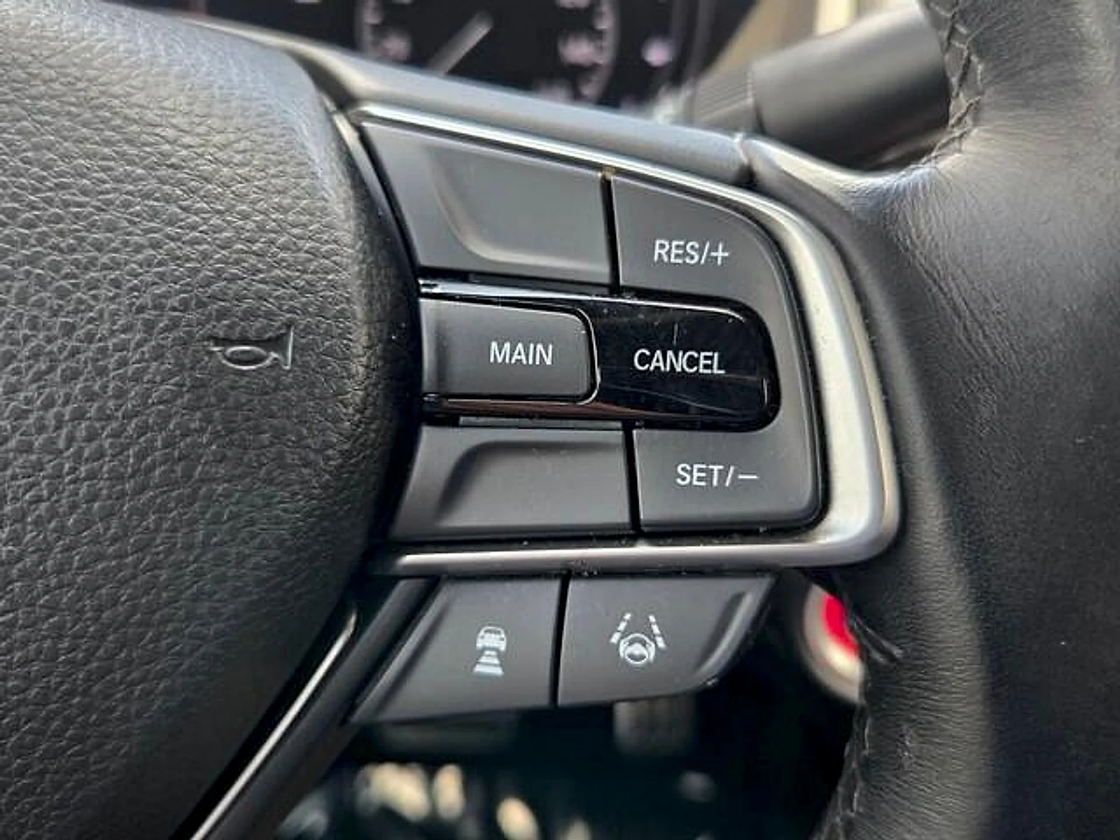 Used 2019  Honda Sport image 20