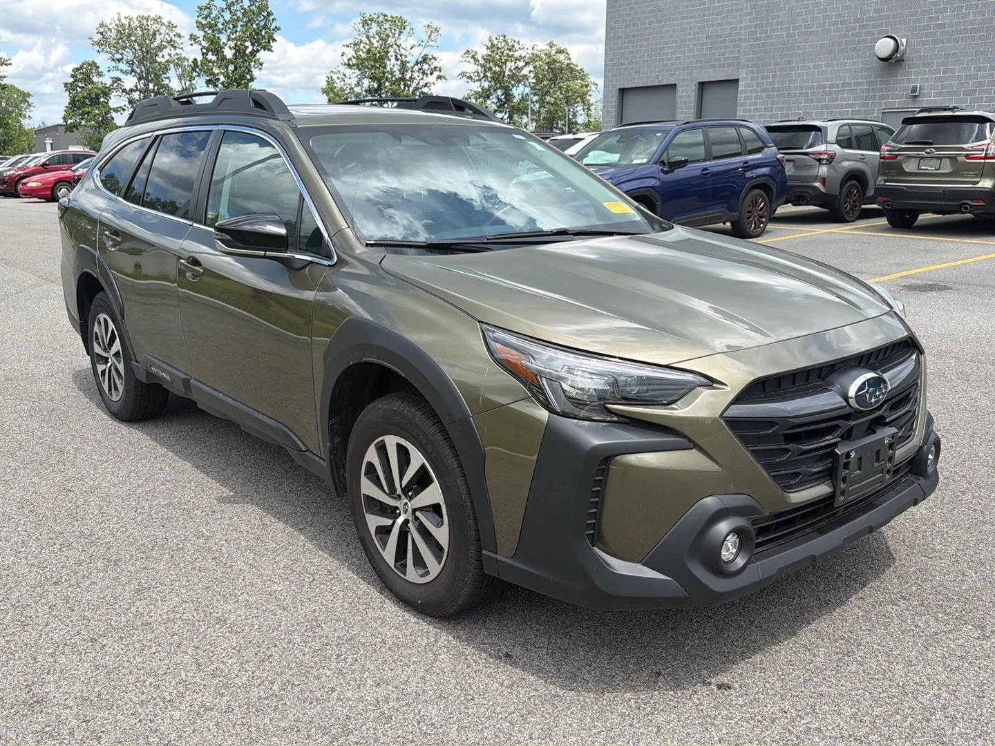 Used 2024 Autumn Green Metallic Subaru Premium image 2
