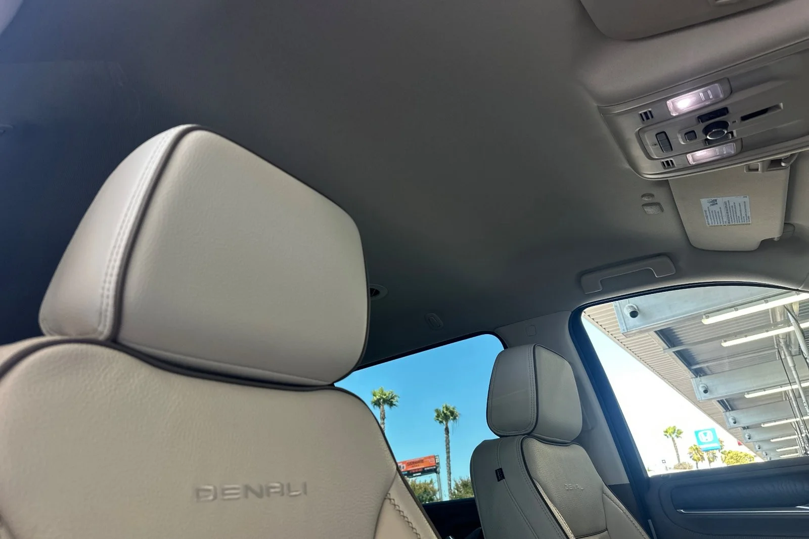 Used 2024 Onyx Black GMC Denali image 17