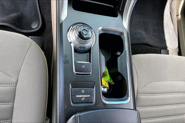 Used 2019 White Ford SE image 15