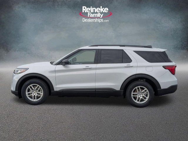 New 2026 Space White Metallic Ford Active image 9