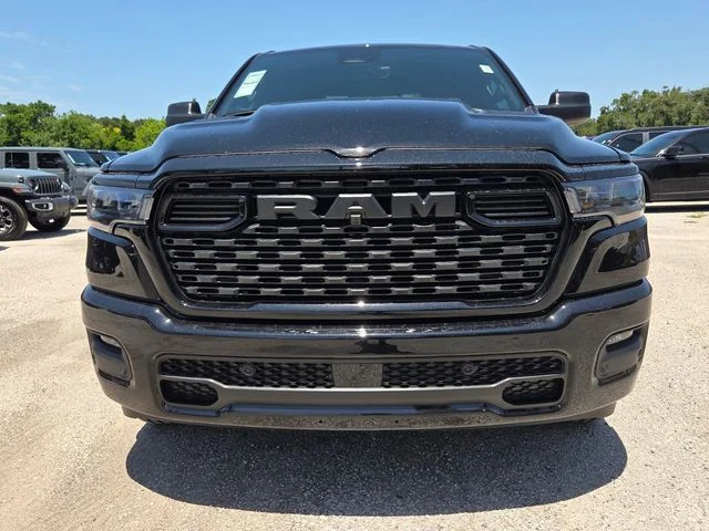 New 2026 Diamond Black Crystal Pearl-Coat Exterior Paint RAM Express image 4