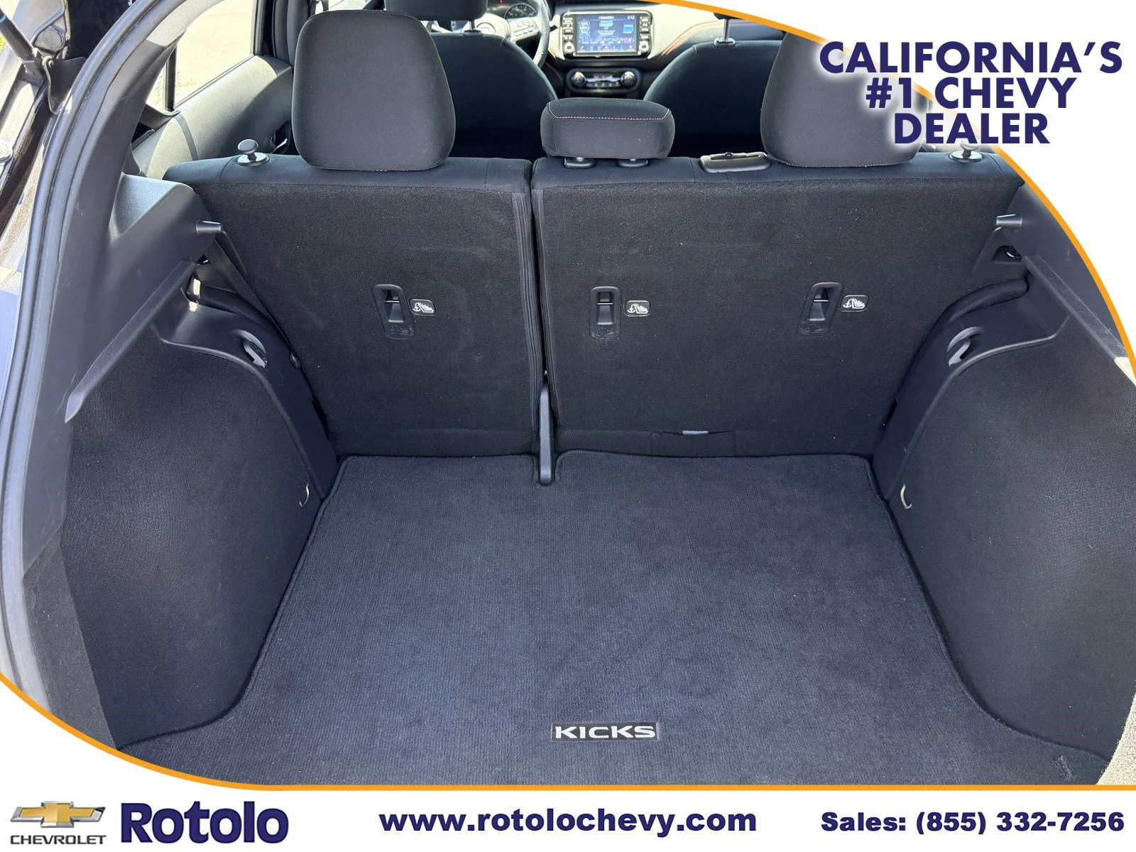 Used 2024 Super Black Nissan SR image 12