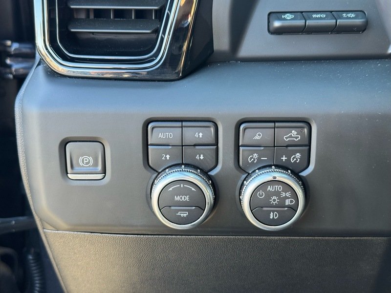 Used 2024 Silver GMC AT4X image 27