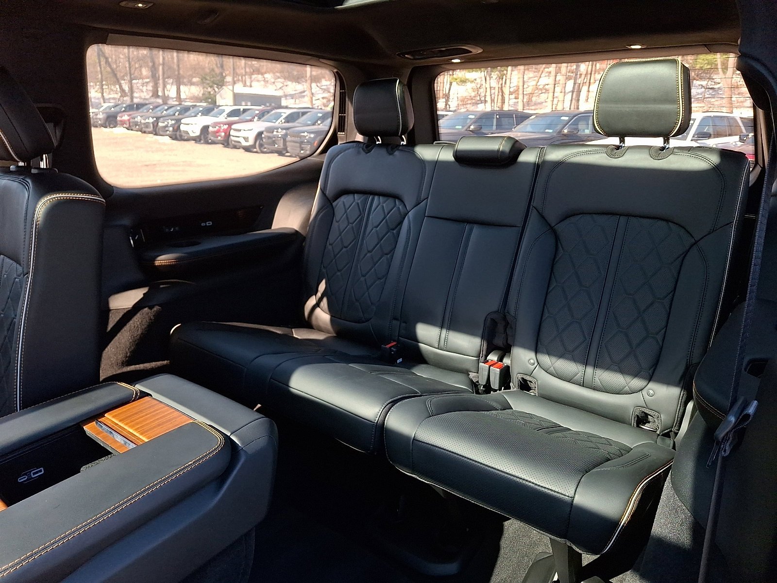 Certified Used 2022 Velvet Red Pearlcoat Jeep Series III image 14