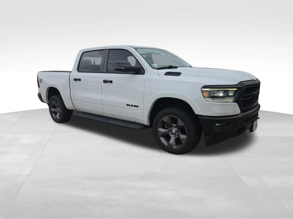 Used 2023 White Ram Big Horn/Lone Star image 5