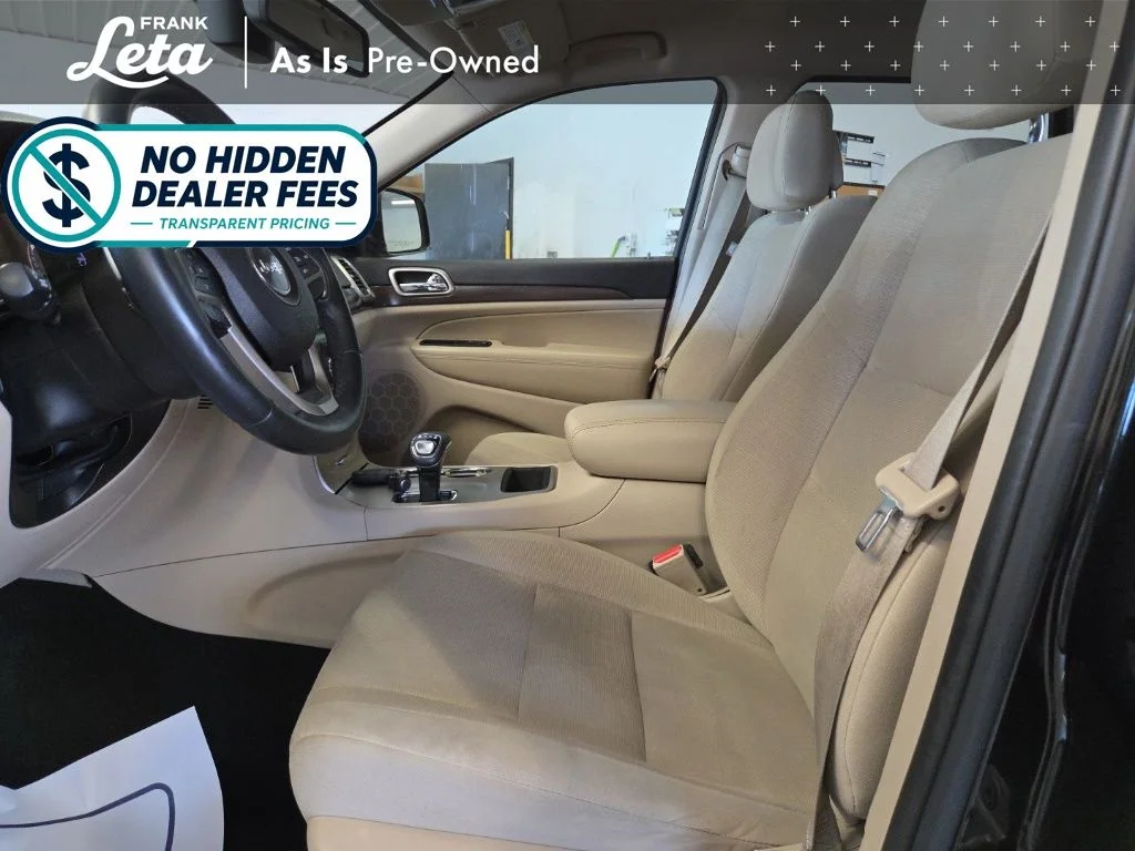 Used 2014 Black Jeep Laredo image 12