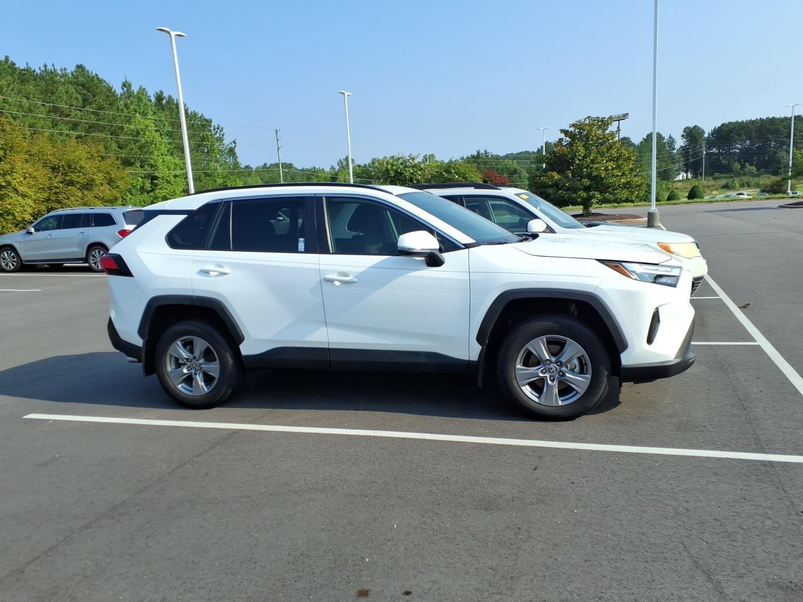 Used 2024 Ice Cap Toyota XLE image 4
