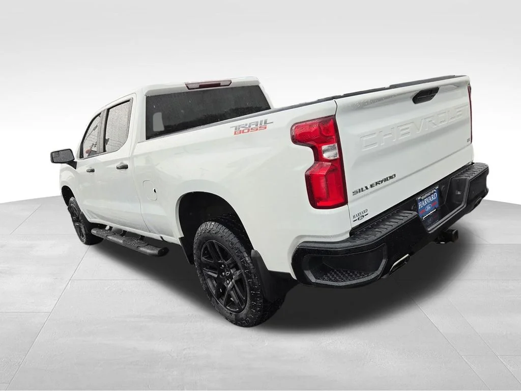 Used 2021 Summit White Chevrolet LT Trail Boss image 6