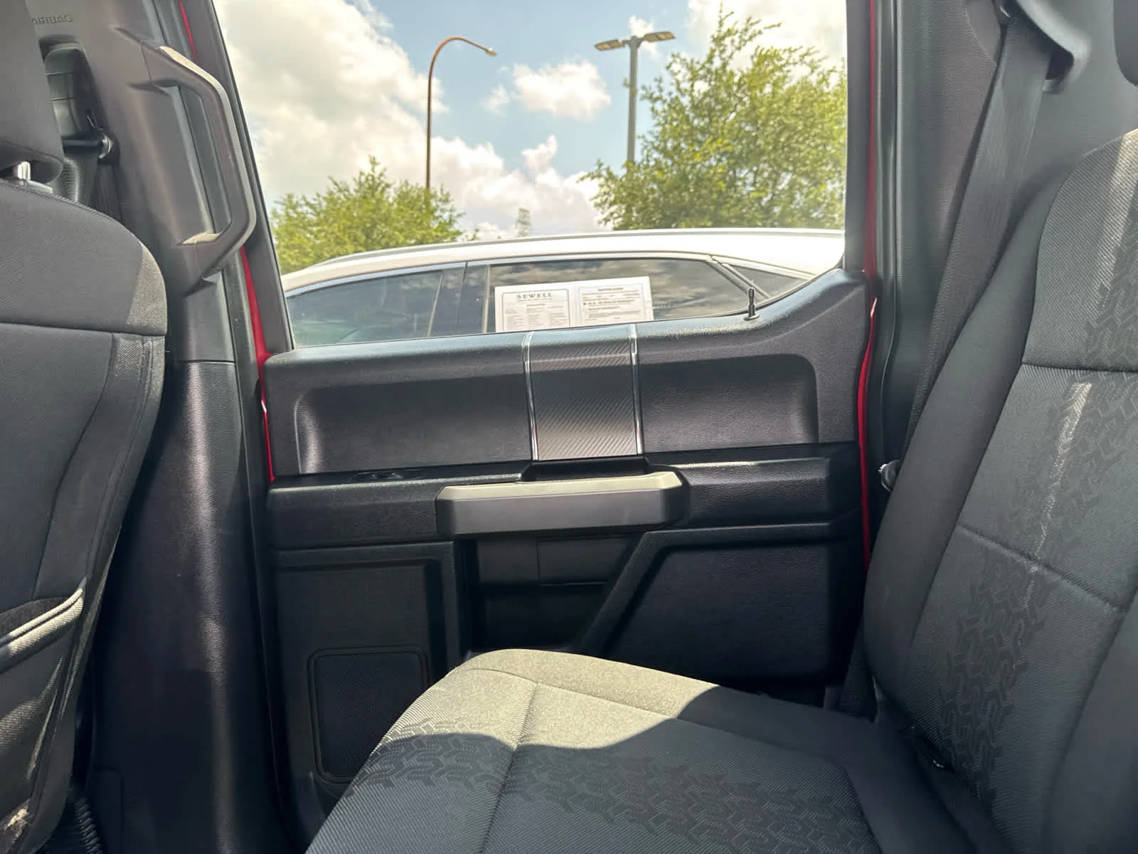 Used 2020 Rapid Red Metallic Tinted Clearcoat Ford XLT image 19