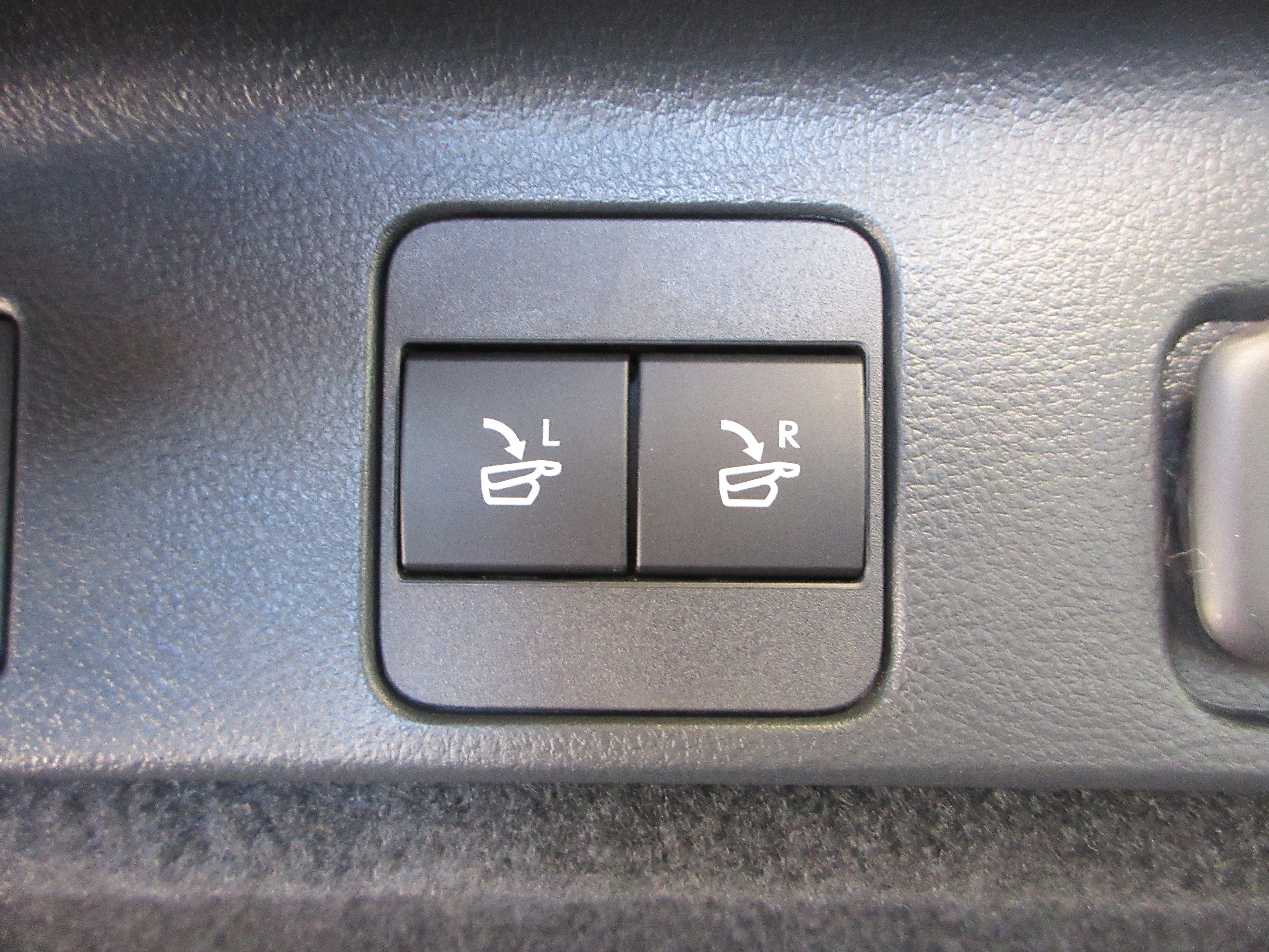 Used 2023 Copper Crest Lexus 350h Premium Plus image 54