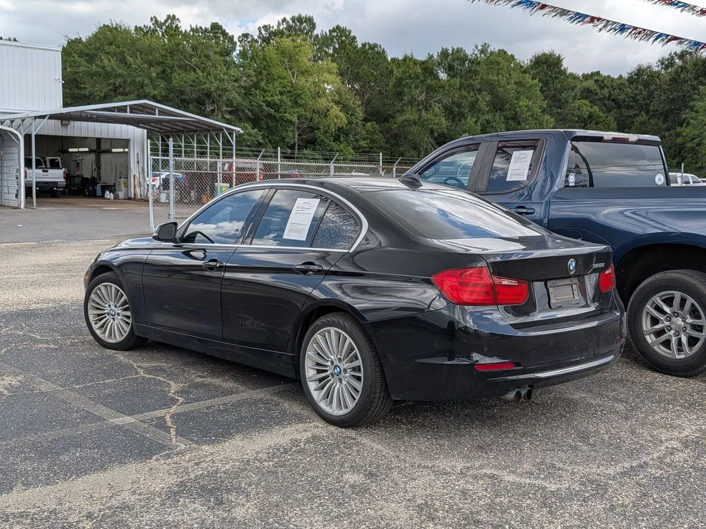 Used 2015 Black BMW 328i image 3