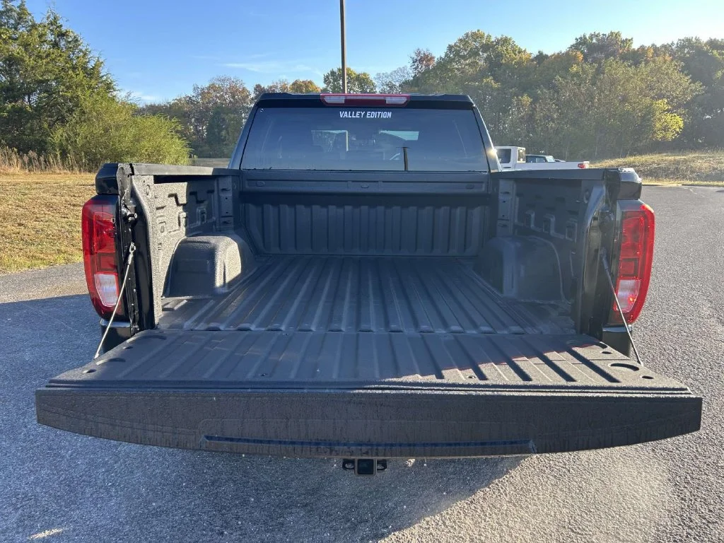 New 2026 Onyx Black GMC Pro image 11