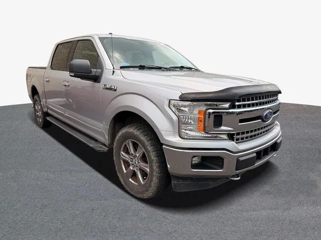 Used 2018 Silver Ford XLT image 2