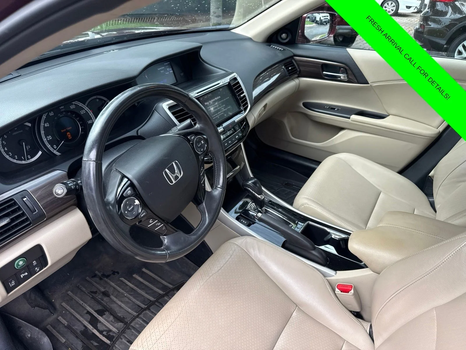 Used 2016 Basque Red Pearl II Honda Touring image 16