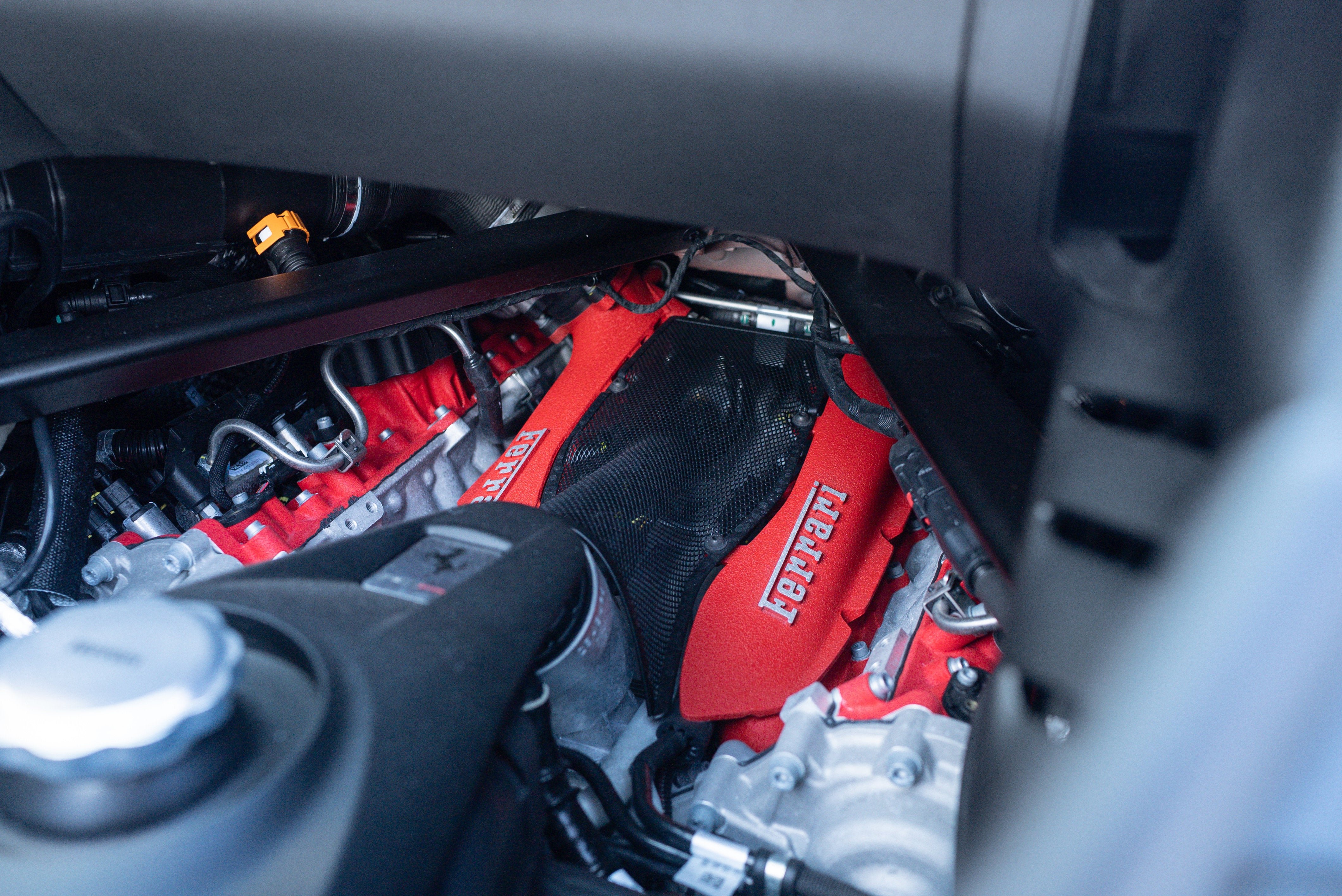2024 Ferrari SF90 Base - Photo 11