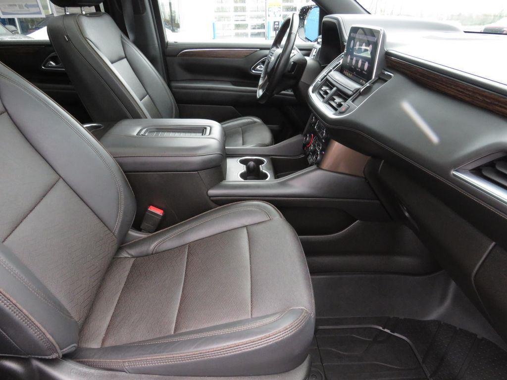 Used 2021 Black Chevrolet High Country image 18