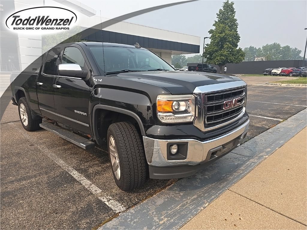 Used 2015 Onyx Black GMC SLT image 1