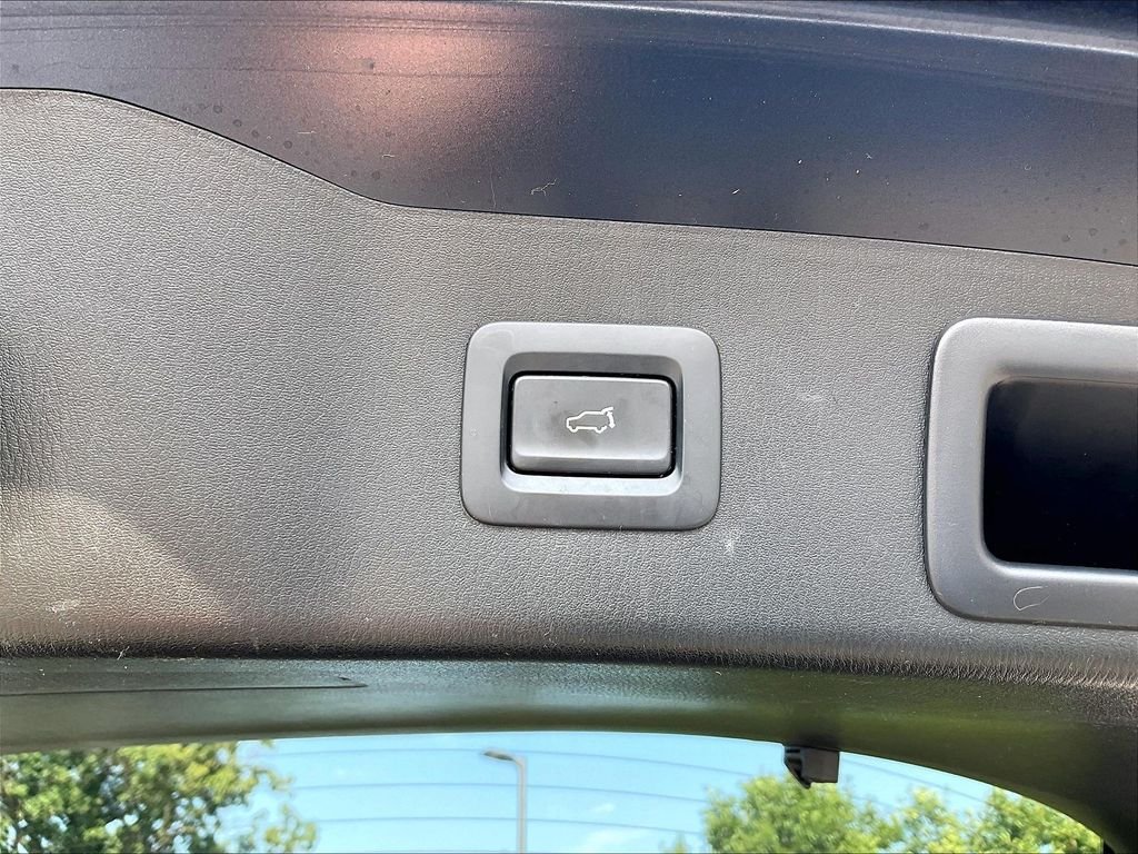 Used 2021 Deep Crystal Blue Mica Mazda Touring image 35