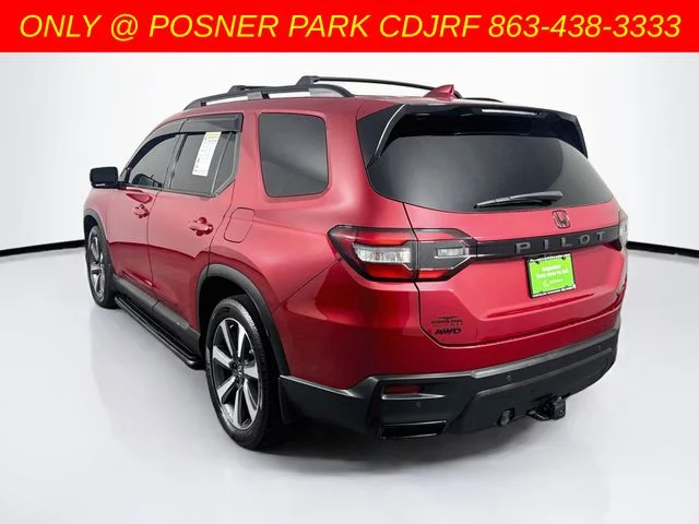 Used 2023 Red Honda Touring image 5