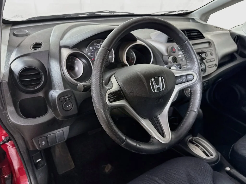 Used 2011 Red Honda Sport image 9