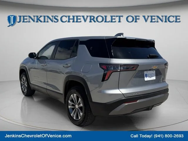 Used 2025 Sterling Gray Metallic Chevrolet LT image 7