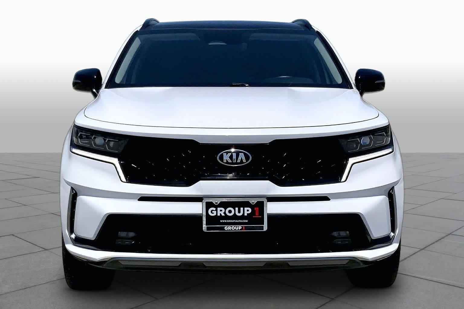 Pre-Owned 2021 Kia Sorento SX