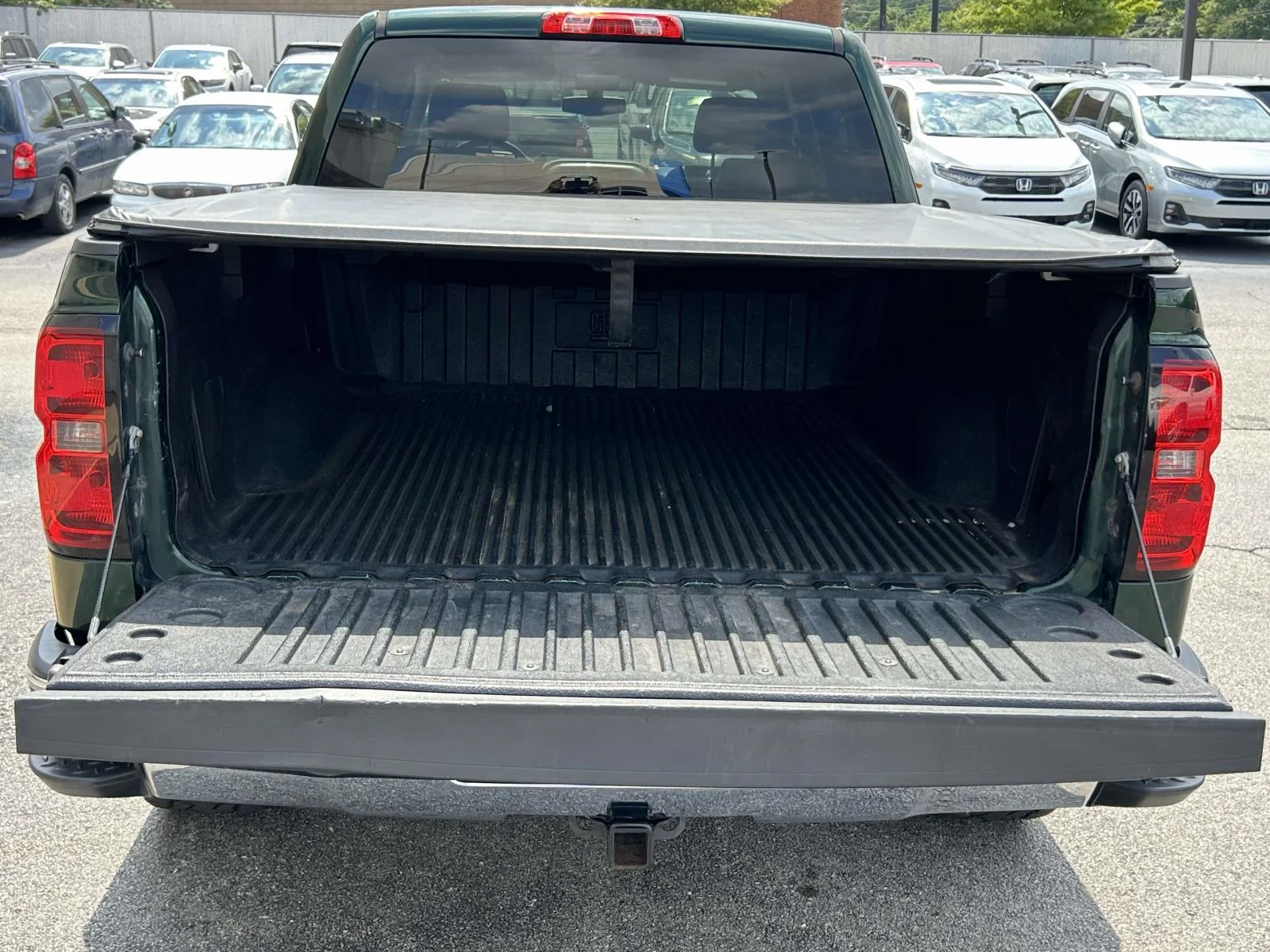 Used 2015 Green Chevrolet 4WD Crew Cab 143.5 LT w/2LT image 8