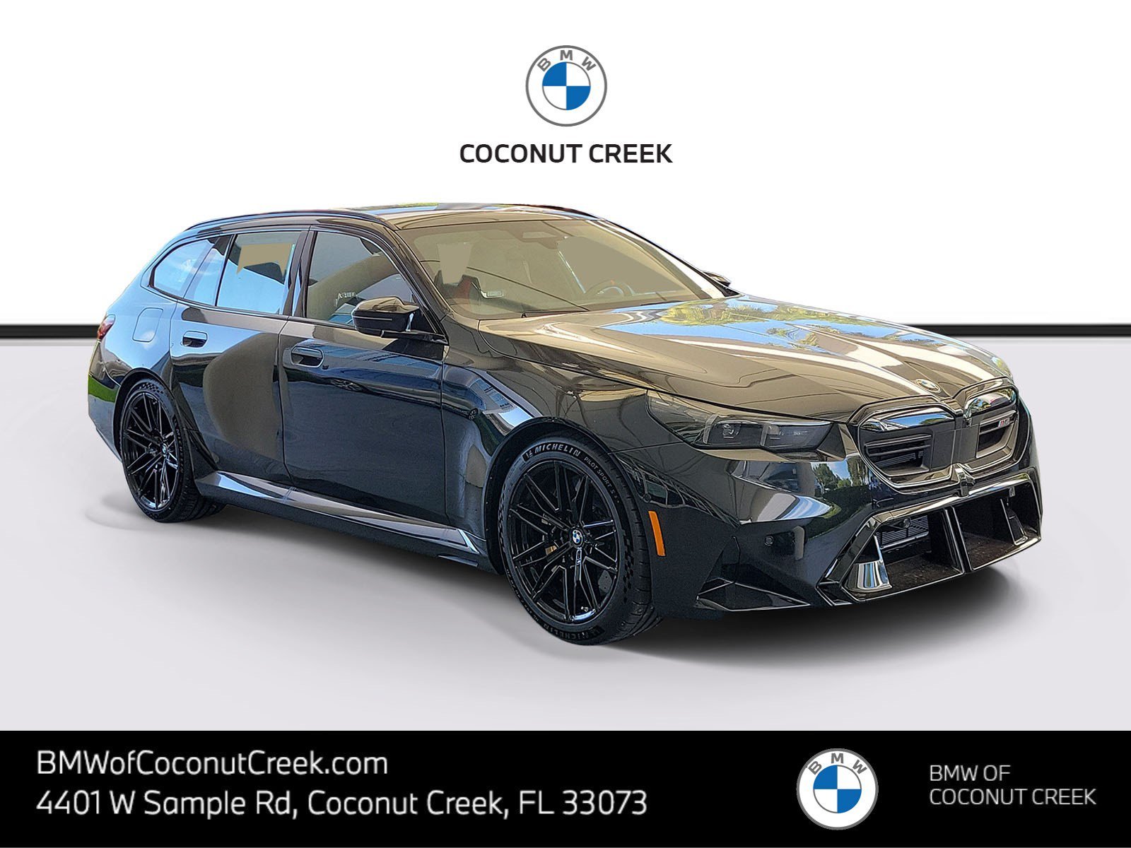 2027 M5 Touring Base