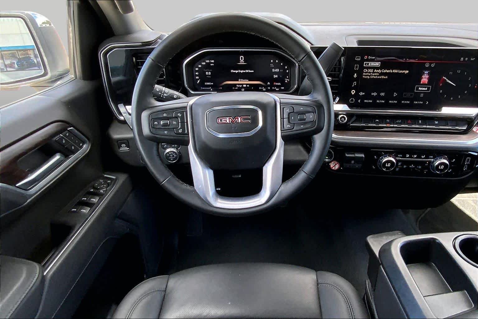 2026 GMC Sierra 1500 SLT - Photo 6