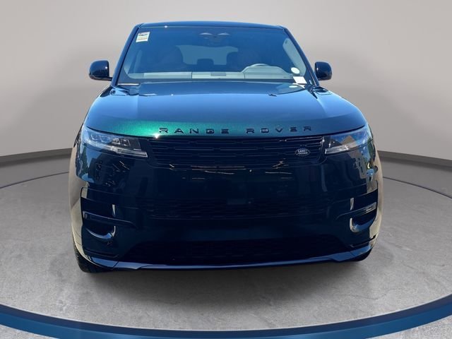 New 2026 British Racing Green Land Rover Dynamic SE image 2