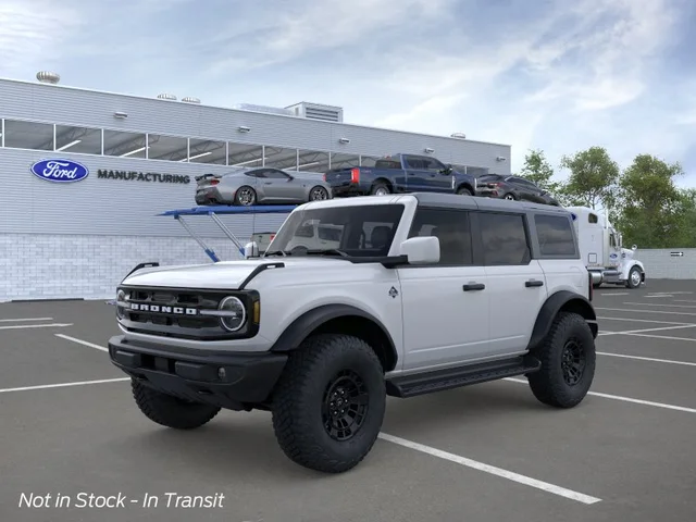 2026 Ford Bronco Outer Banks®