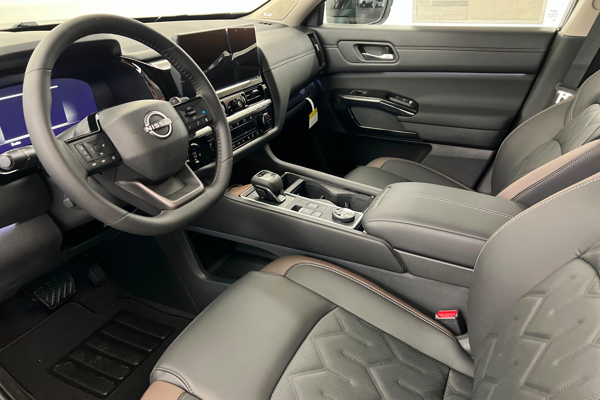 New 2026 Gun Metallic Nissan Platinum image 16