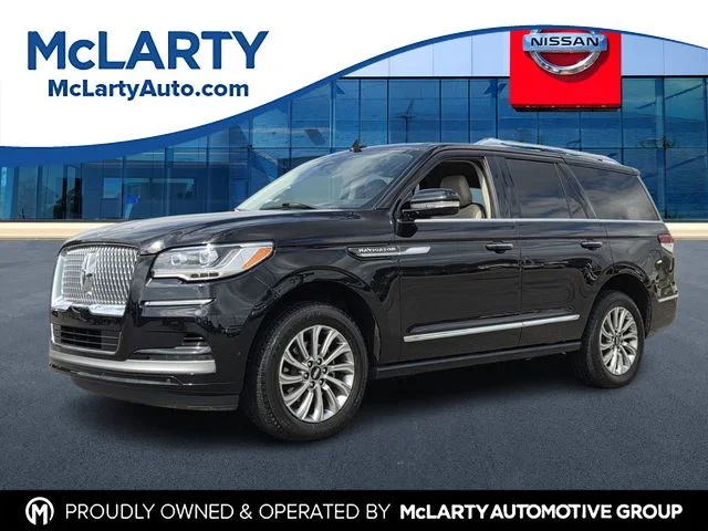 2024 Lincoln Navigator Premiere AWD's photo