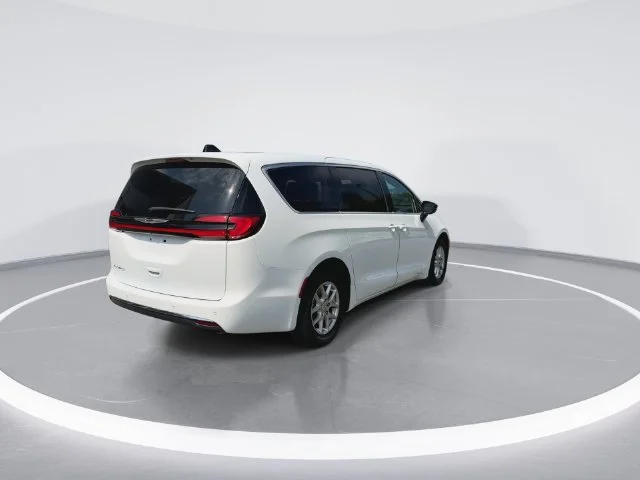 Used 2024 White Chrysler Touring L image 8